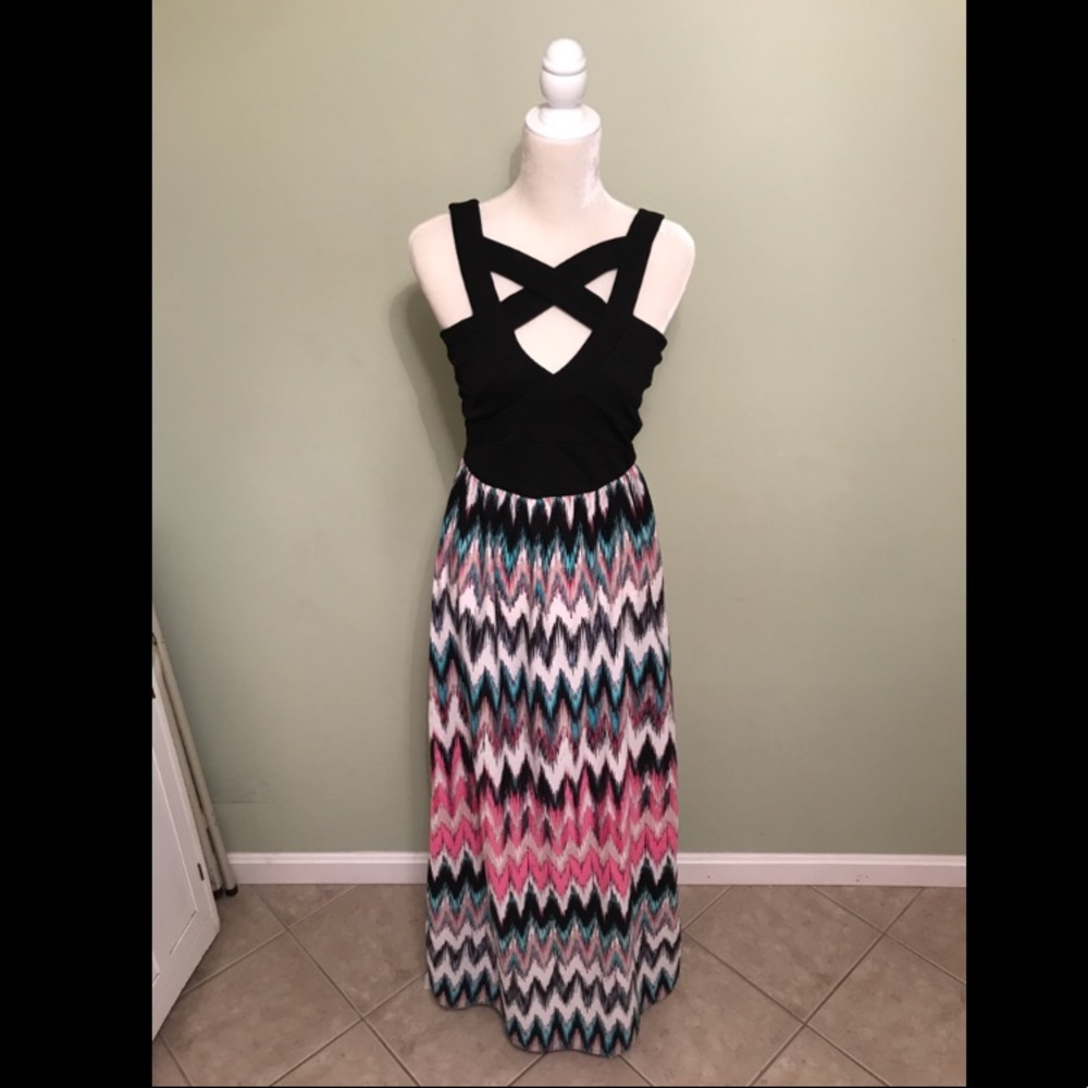 Multicolor Chevron Cutout Maxi Dress